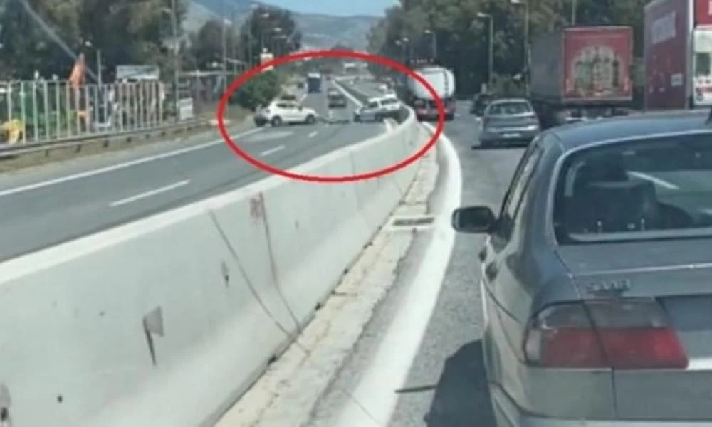 Τροχαίο στον Σκαραμαγκά: Οδηγούσε ανάποδα στη Λεωφόρο Αθηνών